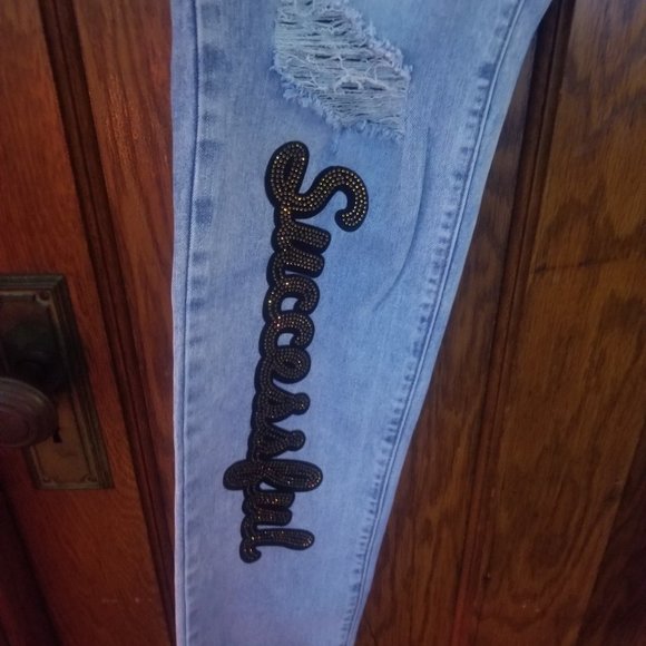 Roku Studio Notorious Embellished Distressed Jeans Sz 36 - Picture 6 of 9